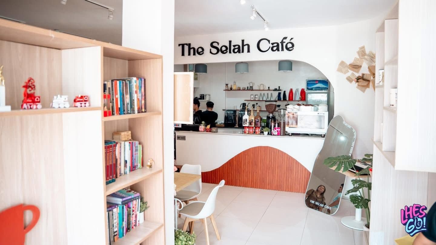 The Selah Cafe gallery 4