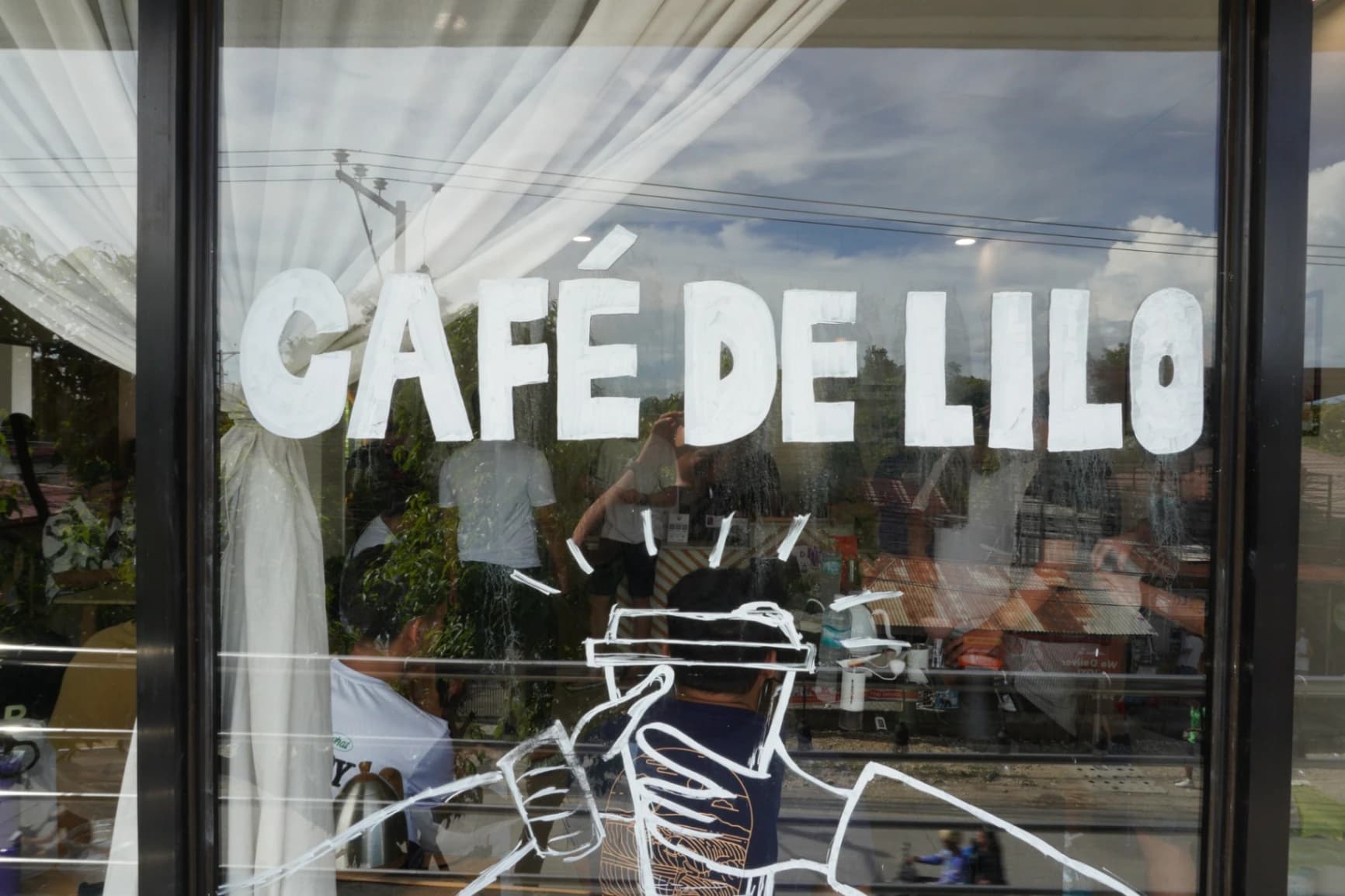 Cafe de Lilo gallery 2