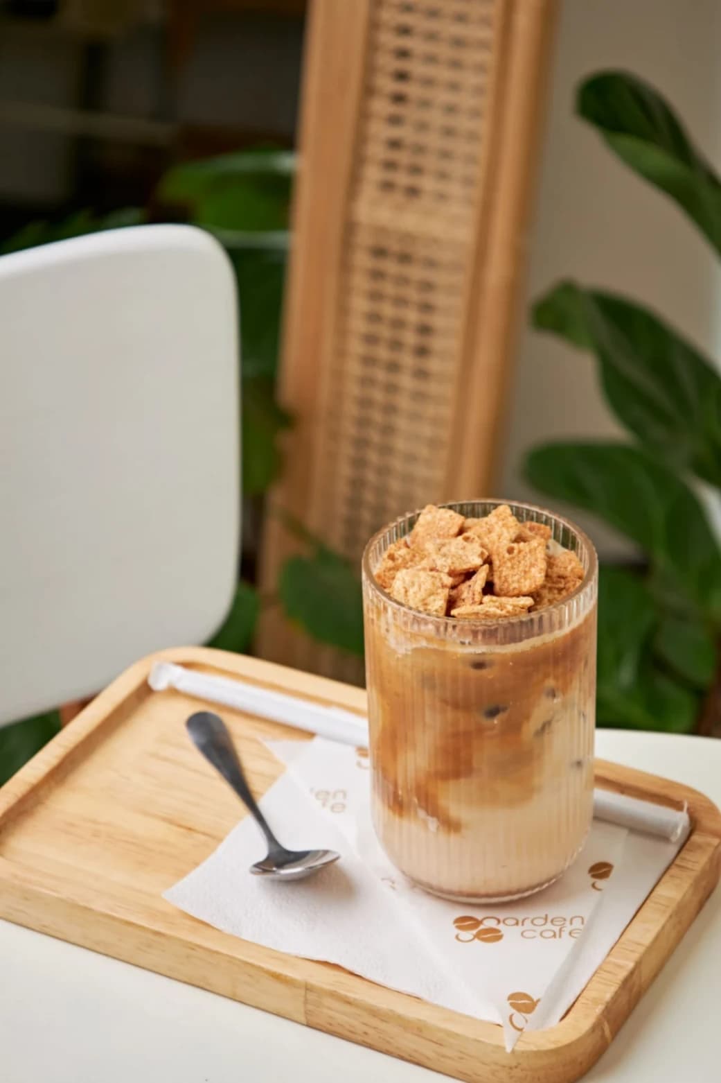 Cinnamon Oat Toast Crunch Latte